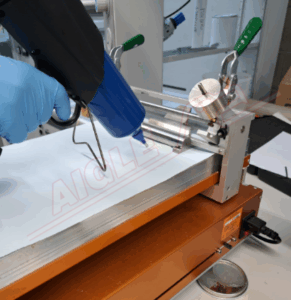 Adhesivo termofusible para el proceso de flocado